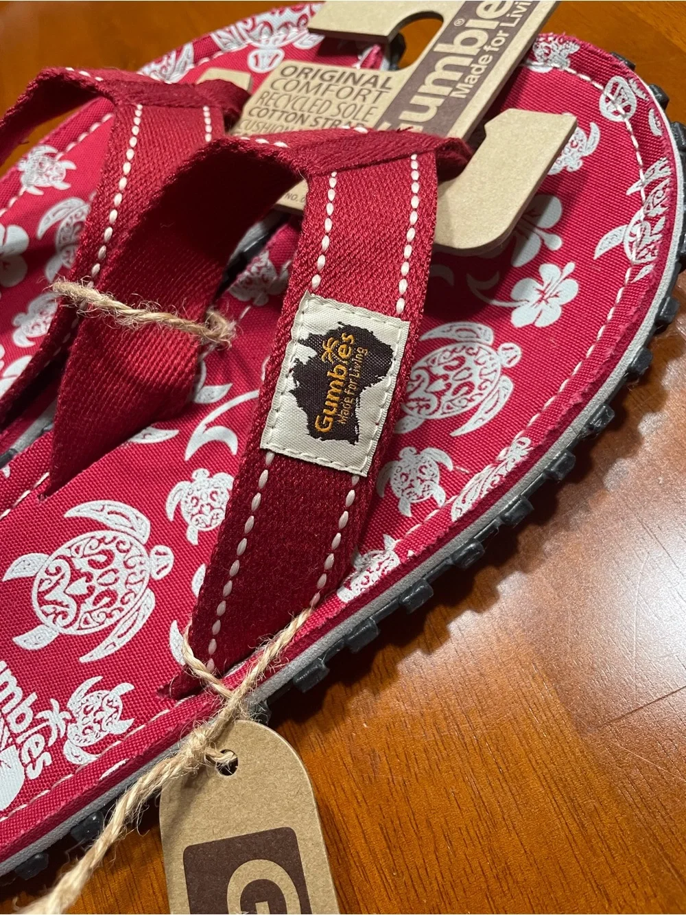 Men's Gumbies Islander Red Hawaiian Style Flip-Flop Sandals